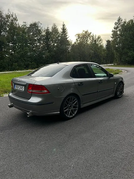Saab 9-3 2003 photo 2
