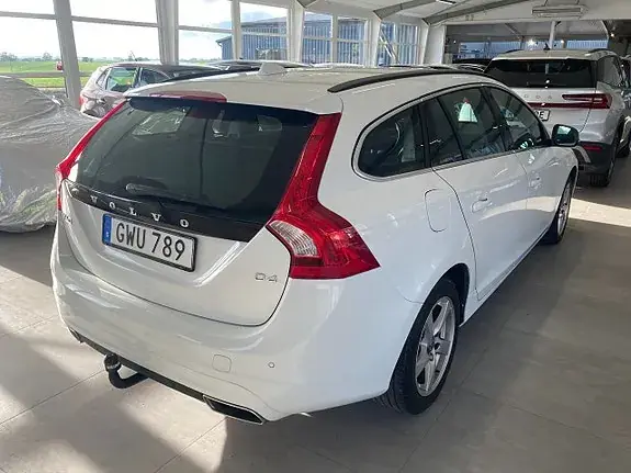 Volvo V60 2016 photo 3