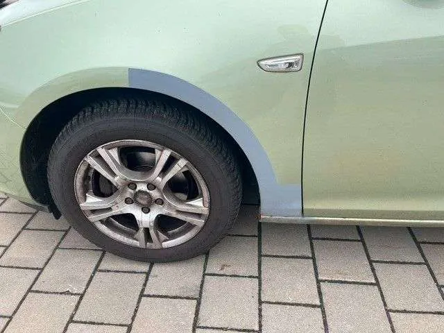 Opel Astra 2010 photo 3