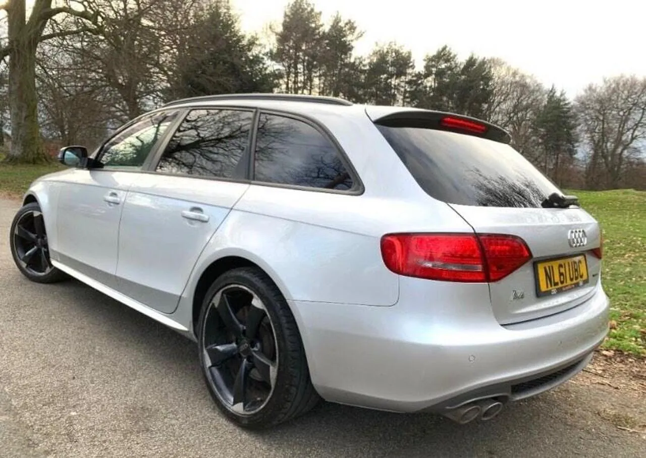 Audi A4 Avant 2011 photo 5