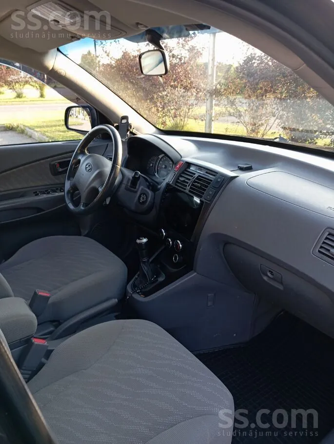 Hyundai Tucson 2005 photo 4