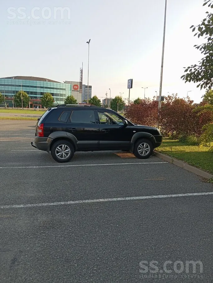 Hyundai Tucson 2005 photo 3