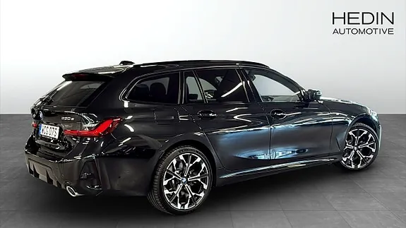 BMW 330E 2026 photo 2