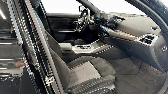 BMW 330E 2026 photo 3