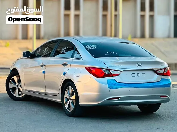 Hyundai Sonata 2012 photo 4