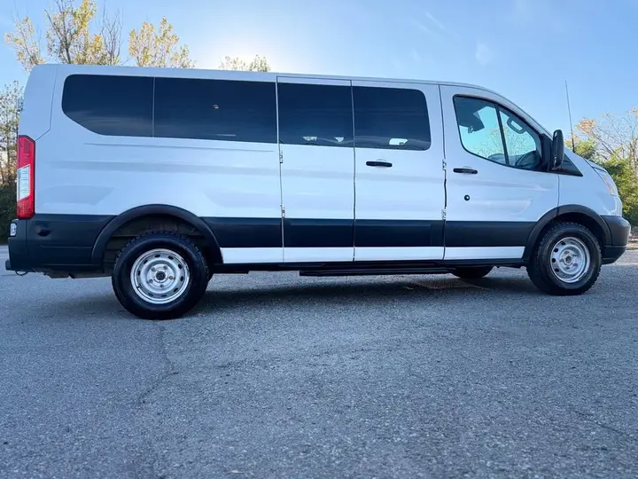 Ford Transit 2015 photo 4