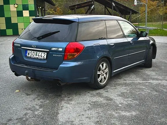Subaru Legacy 2005 photo 5