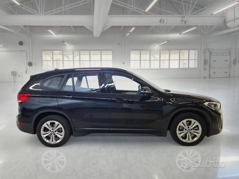 BMW X1 2022 photo 3