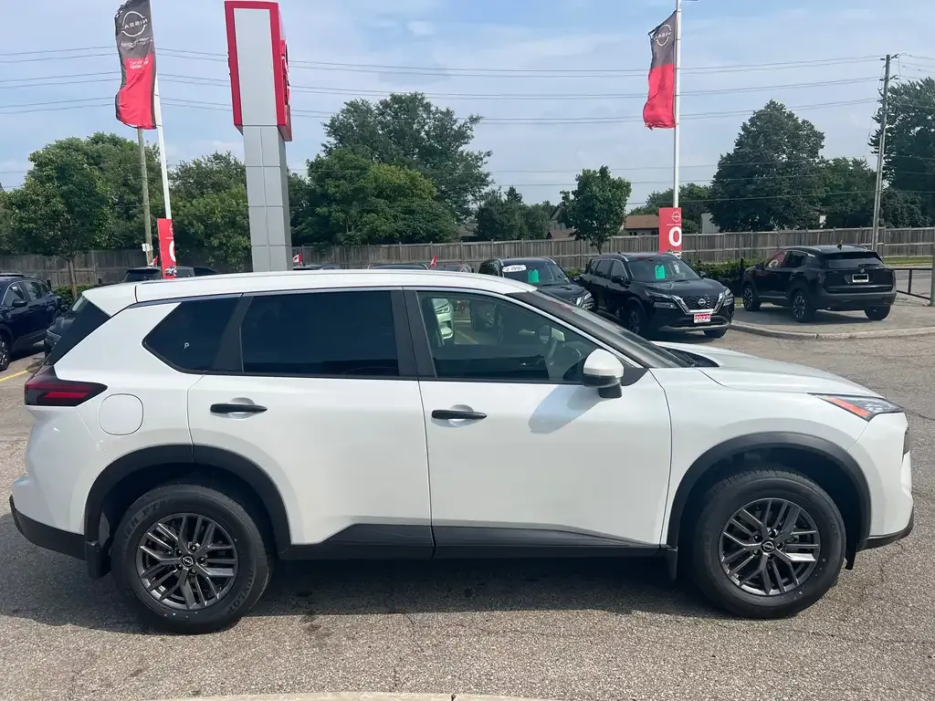 Nissan Rogue 2026 photo 4