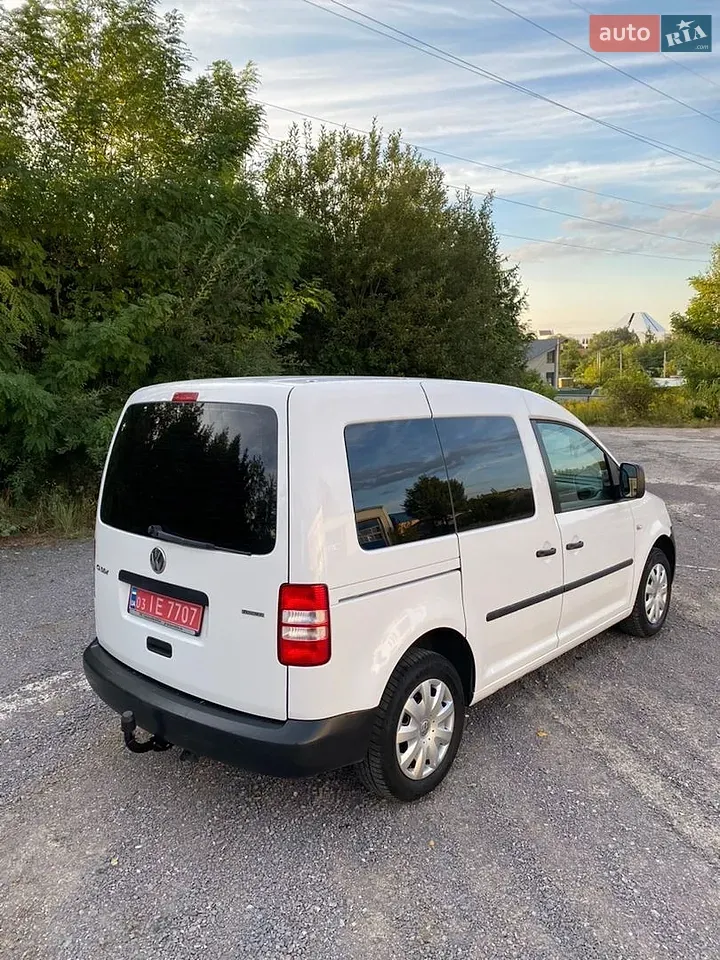Volkswagen Caddy 2011 photo 3