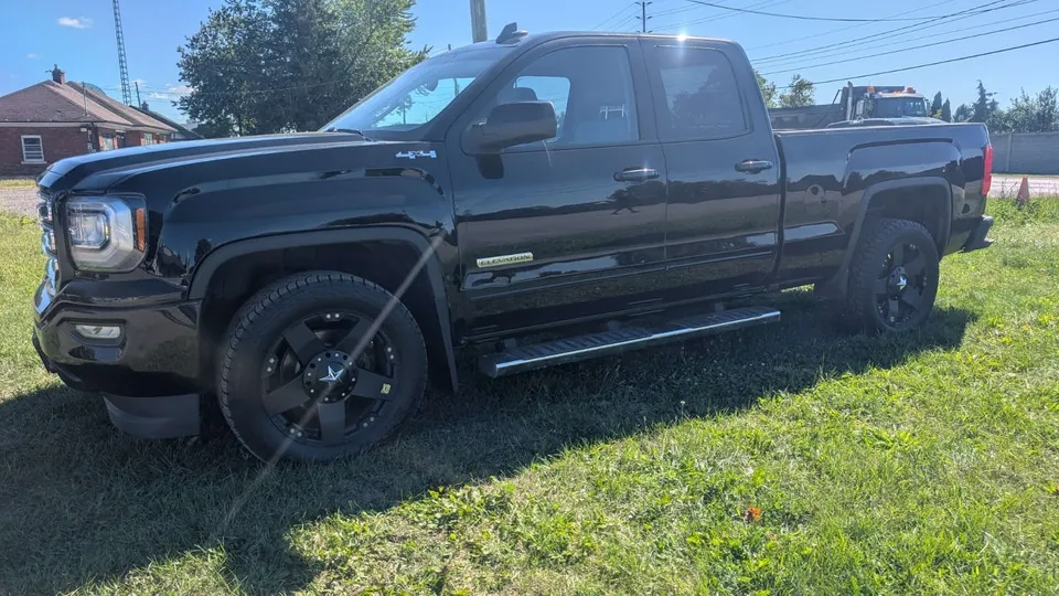 GMC Sierra 1500 2018 photo 3
