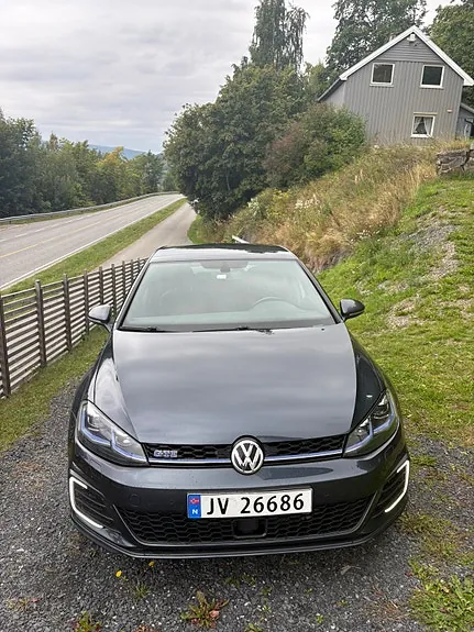 Volkswagen Golf Vii 2018 photo 2