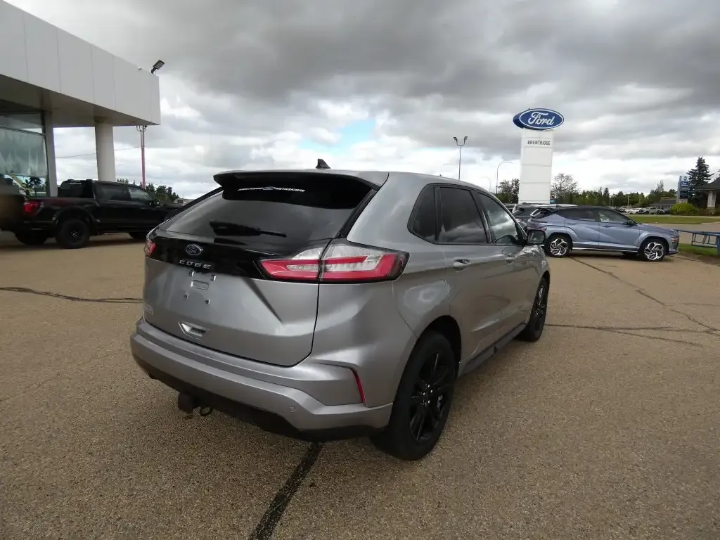Ford Edge 2022 photo 2