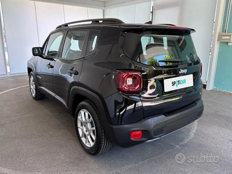 Jeep Renegade 2024 photo 3