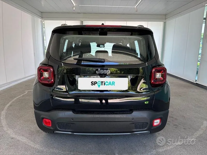 Jeep Renegade 2024 photo 4