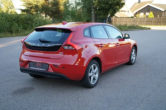 Volvo V40 2014 photo 5