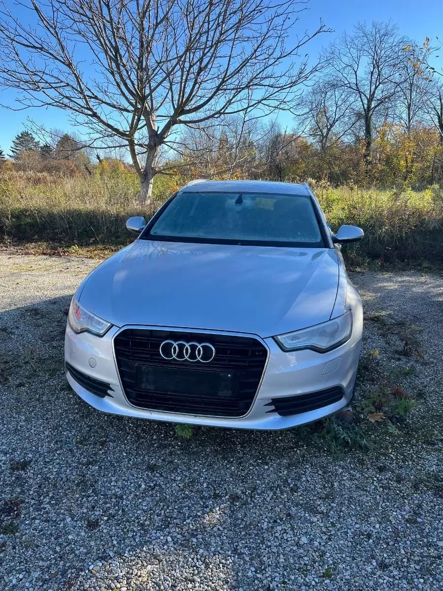 Audi A6 2009 photo 2