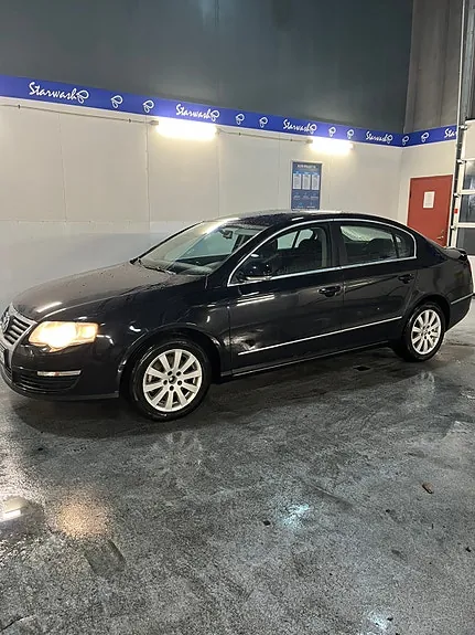 Volkswagen Passat 2006 photo 2