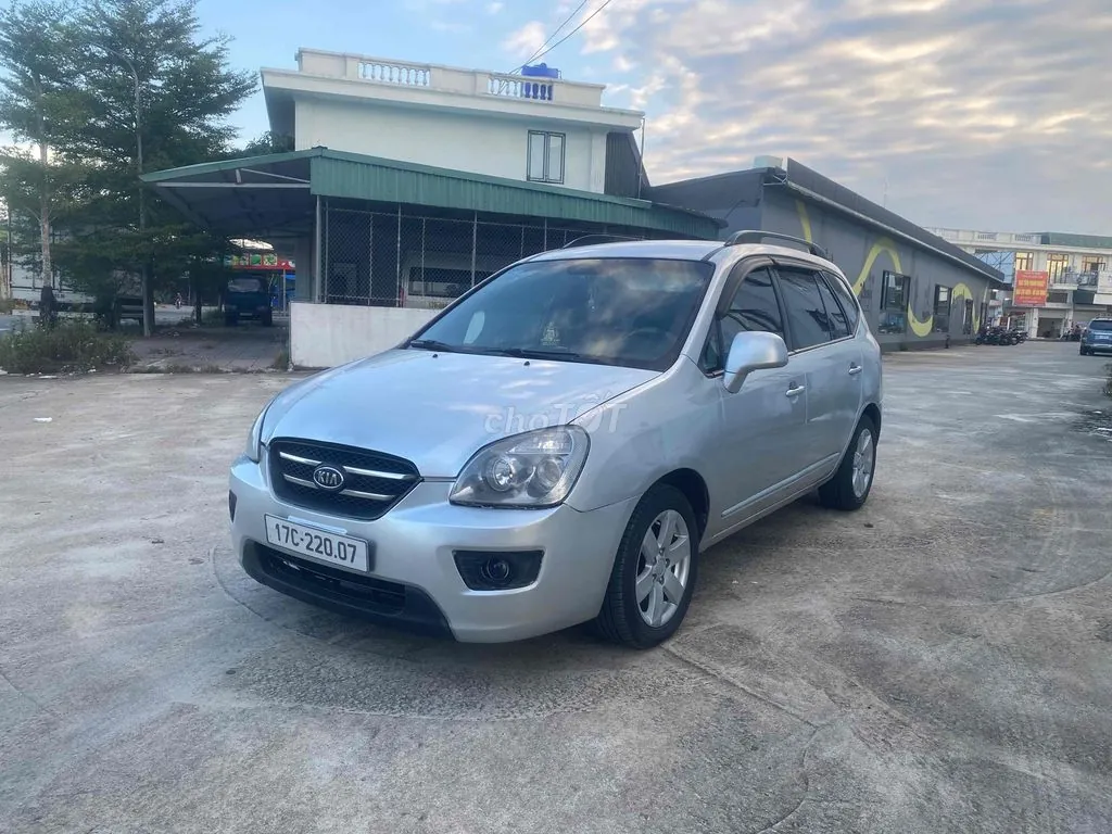 Kia Carens