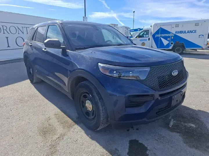 Ford Explorer 2020 photo 3