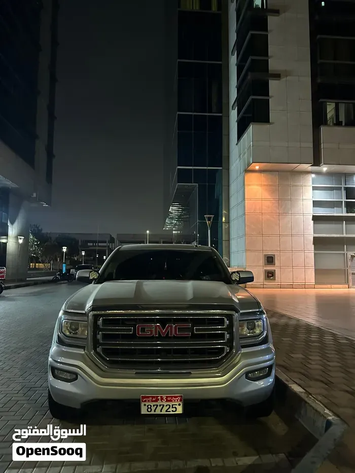 GMC Sierra