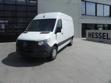 Mercedes-Benz Sprinter 317