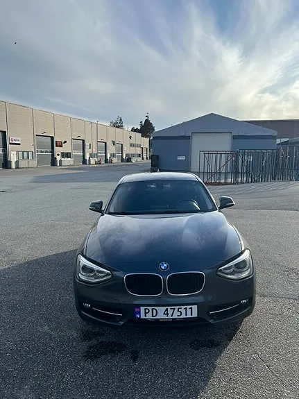 BMW 116D 2013 photo 2