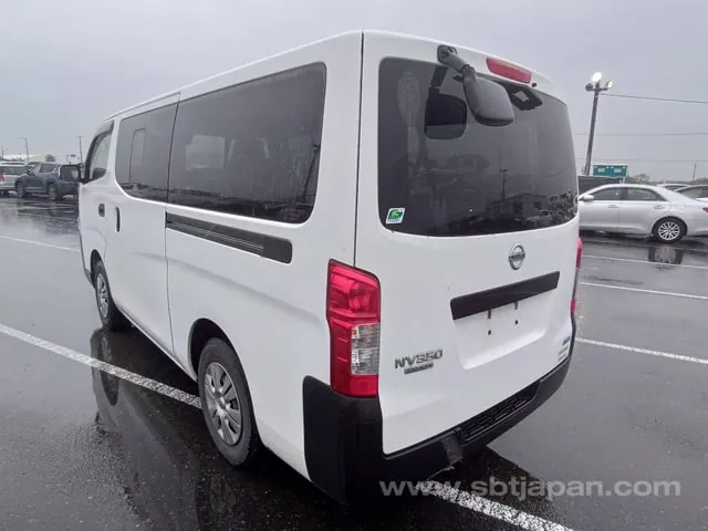 Nissan Nv350 Caravan 2015 photo 3