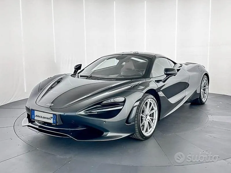 Mclaren 750S Coupe 2025 photo 3