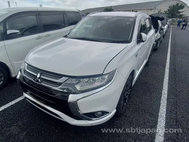 Mitsubishi Outlander Phev 2016 photo 2
