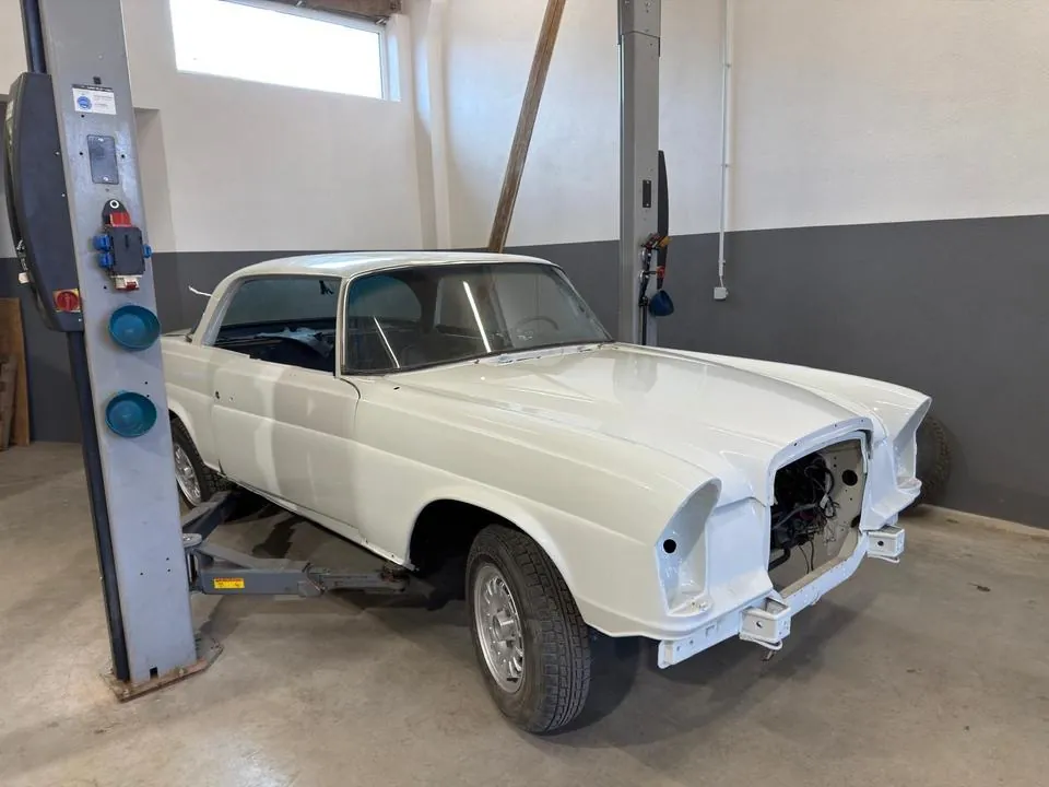 Mercedes-Benz 280 Se
