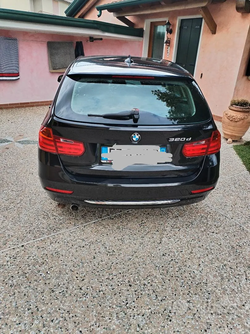 BMW 3 Series 2015 photo 2