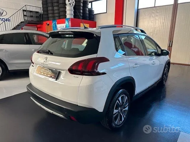 Peugeot 2008 2018 photo 4