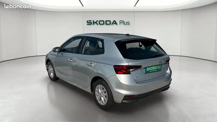 Skoda Fabia 2023 photo 3