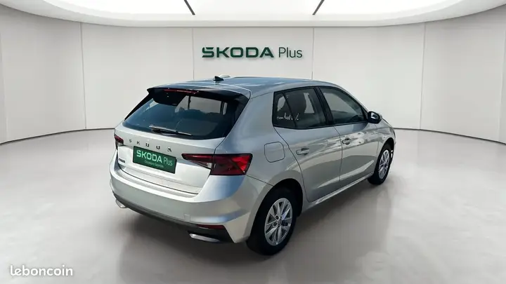 Skoda Fabia 2023 photo 5