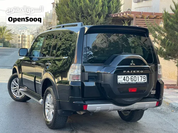 Mitsubishi Pajero 2018 photo 2