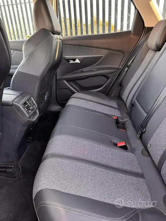 Peugeot 3008 2020 photo 5