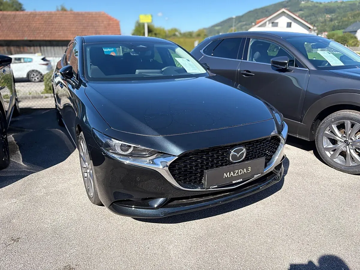 Mazda Mazda3 photo 3