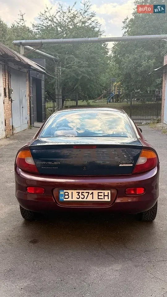 Chrysler Neon 2001 photo 2