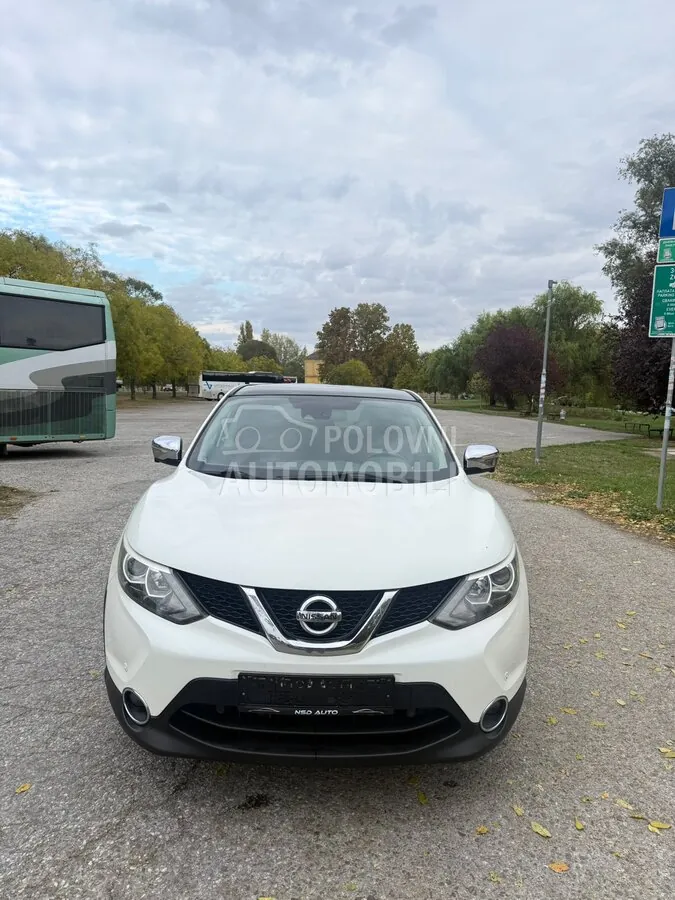 Nissan Qashqai 2014 photo 3