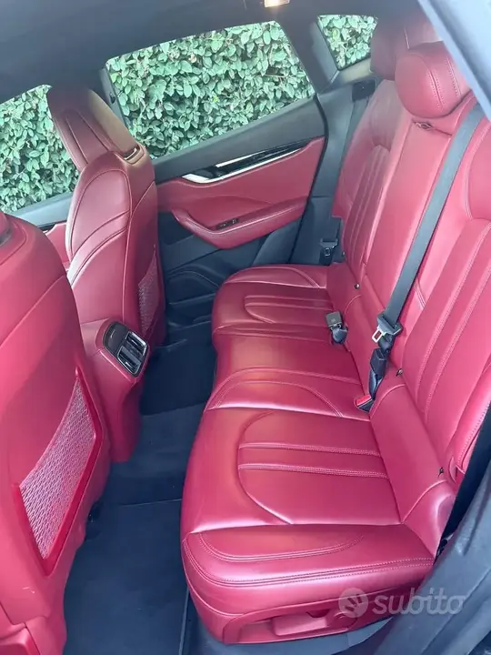 Maserati Levante 2018 photo 5