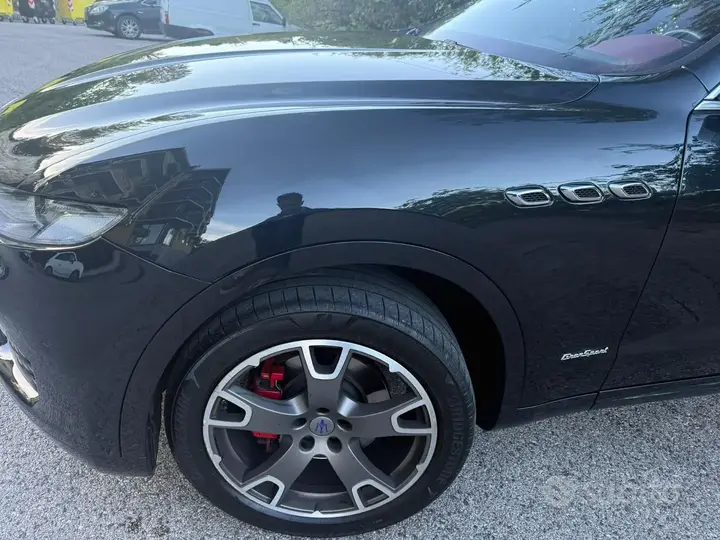 Maserati Levante 2018 photo 3