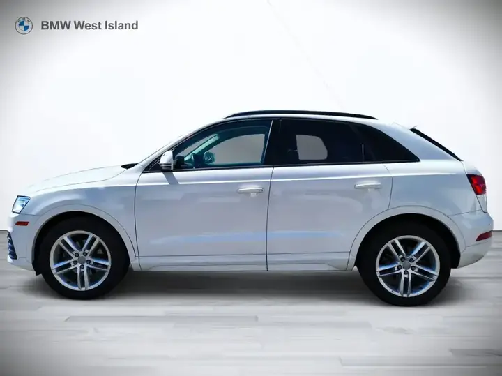 Audi Q3 2018 photo 3