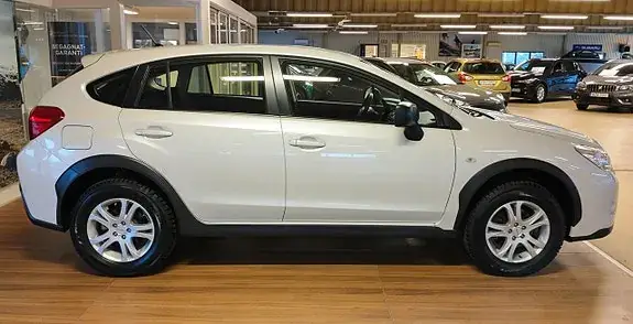 Subaru Xv 2014 photo 5