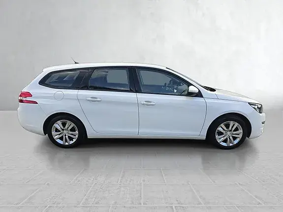 Peugeot 308 2016 photo 2