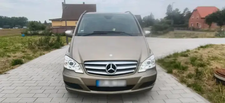 Mercedes-Benz Viano