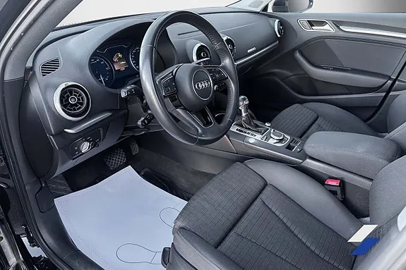 Audi A3 2018 photo 4