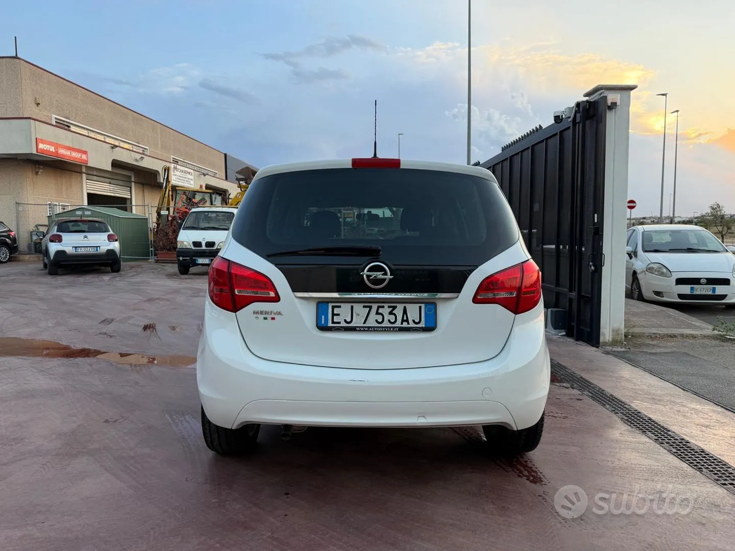 Opel Meriva 2011 photo 3
