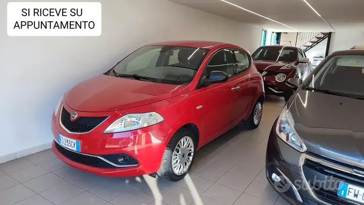 Lancia Ypsilon