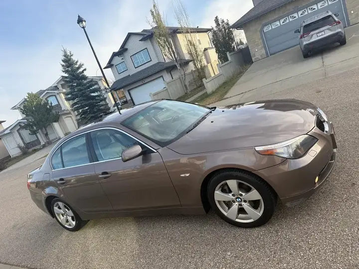 BMW 5 Series 2007 photo 4